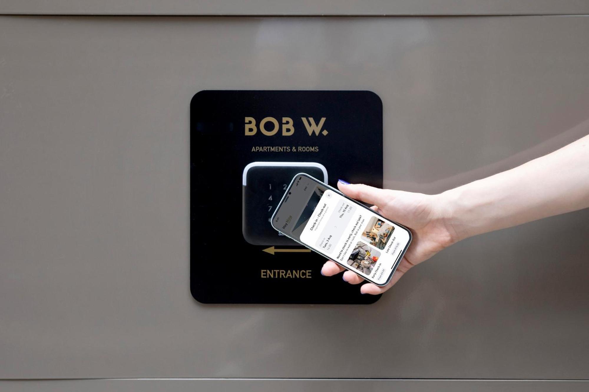 Bob W Ambassador Reval